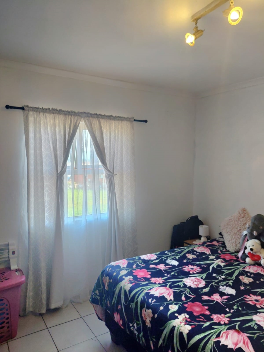 2 Bedroom Property for Sale in Paarl East Western Cape